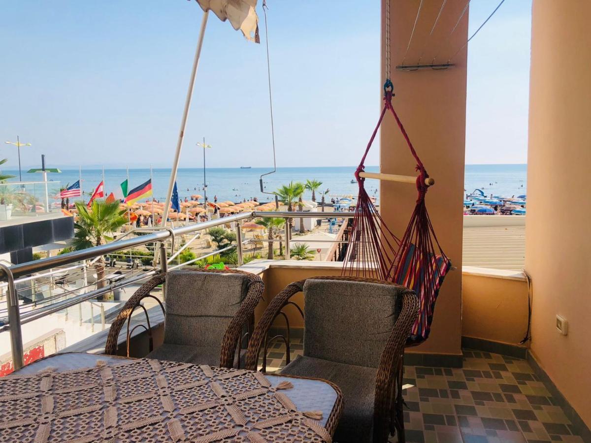 Teuta Apartment Дуррес Экстерьер фото